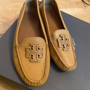 Tory Burch leather loafers size 7.5
